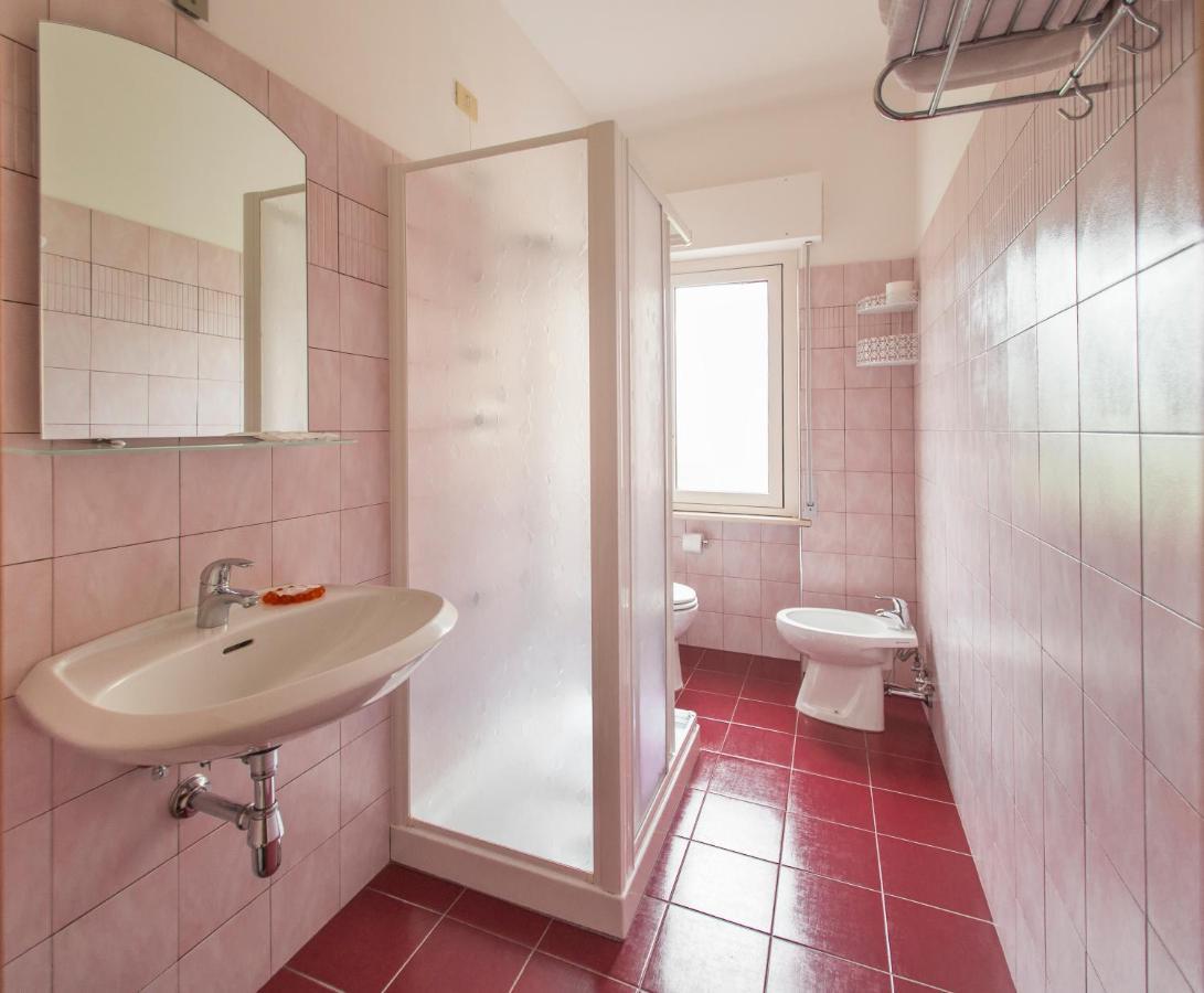 Albergo Il Veliero Pineto Exteriör bild